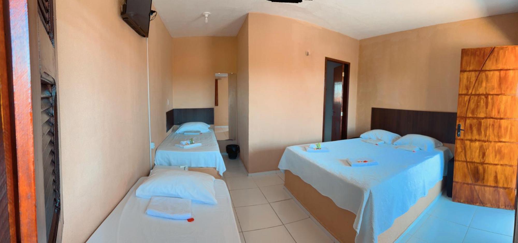 Hotel Pinto Martins Camocim Eksteriør bilde